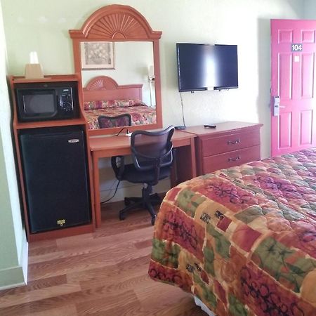 Budget Inn Magnolia Bagian luar foto